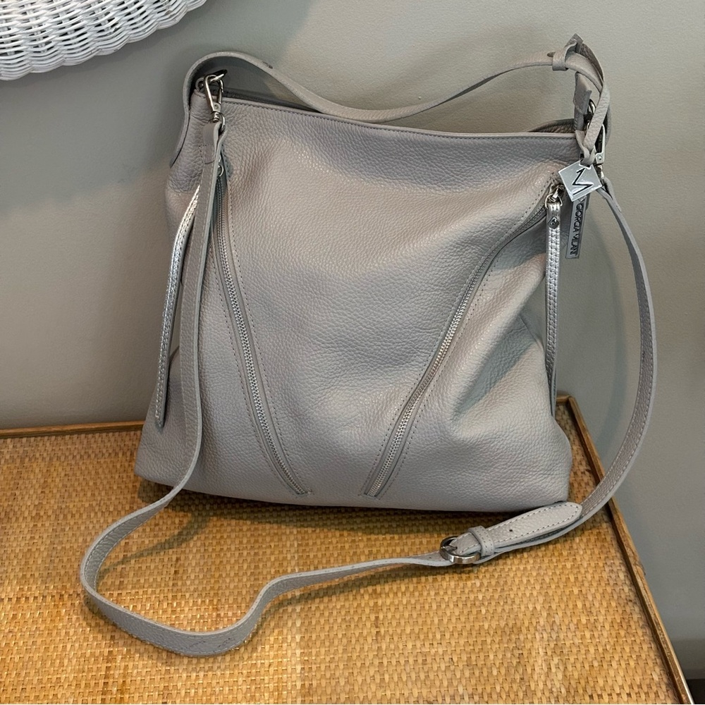 Giorgia Milani Top Zip Leather Hobo crossbody Purse / Bag in gorgeous light grey